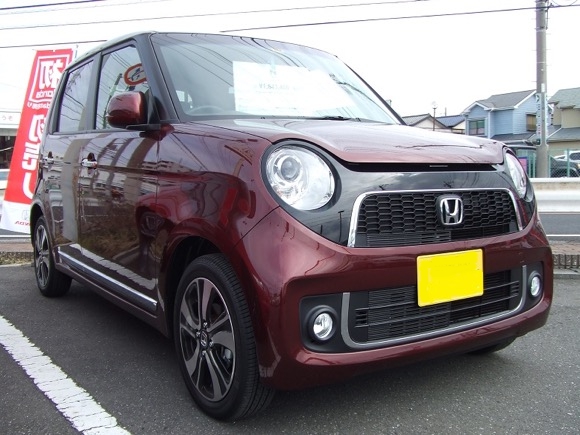 ホンダN-ONEのボンネットが開いているように見えて残念な件