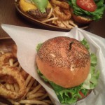 KUA AINA クアアイナ 仙台パルコ２店 BBQアボカドバーガー ボリュームたっぷりで美味かった